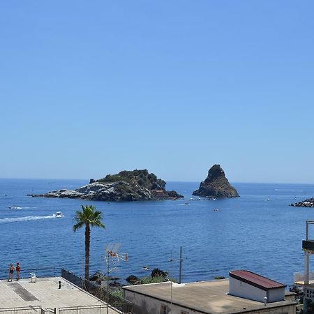 B&B Ciclopi Aci Castello Exterior photo